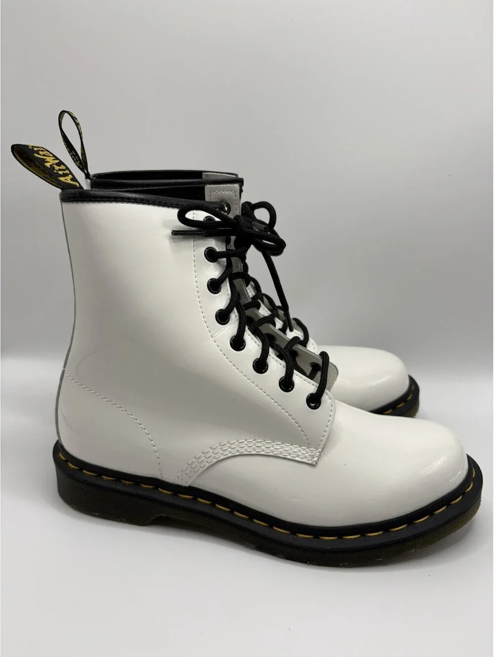 Dr. Martens Boots Womens Sz 10 White Leather Ankle Combat Zavala
